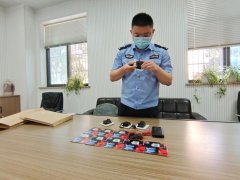 高价插座竟是偷拍设备